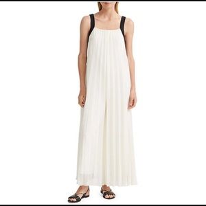 BNWOT Club Monaco Pleated Jumpsuit